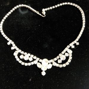 Vintage signed Weiss rhinestone choker necklace